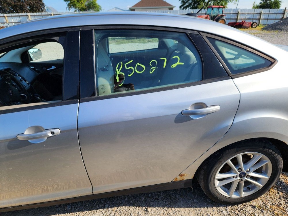 2015-2018 Ford Focus Front 4.2" Display Screen