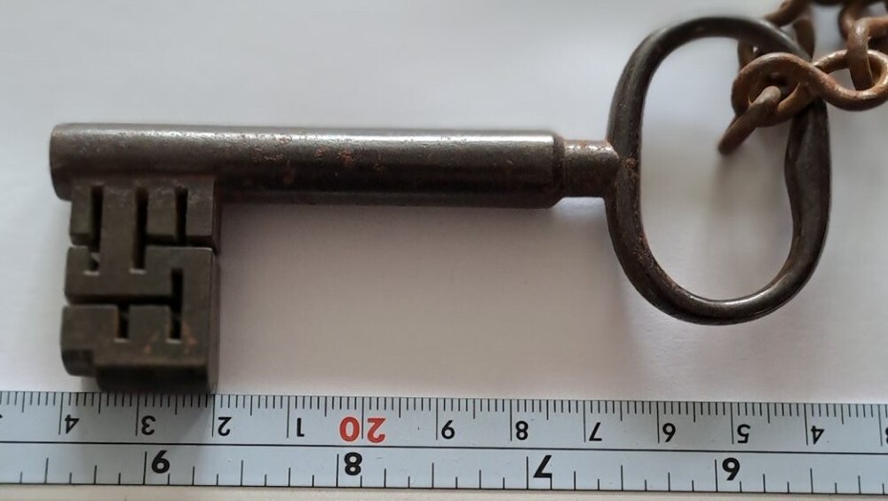Bridge Ward Key - Good Condition