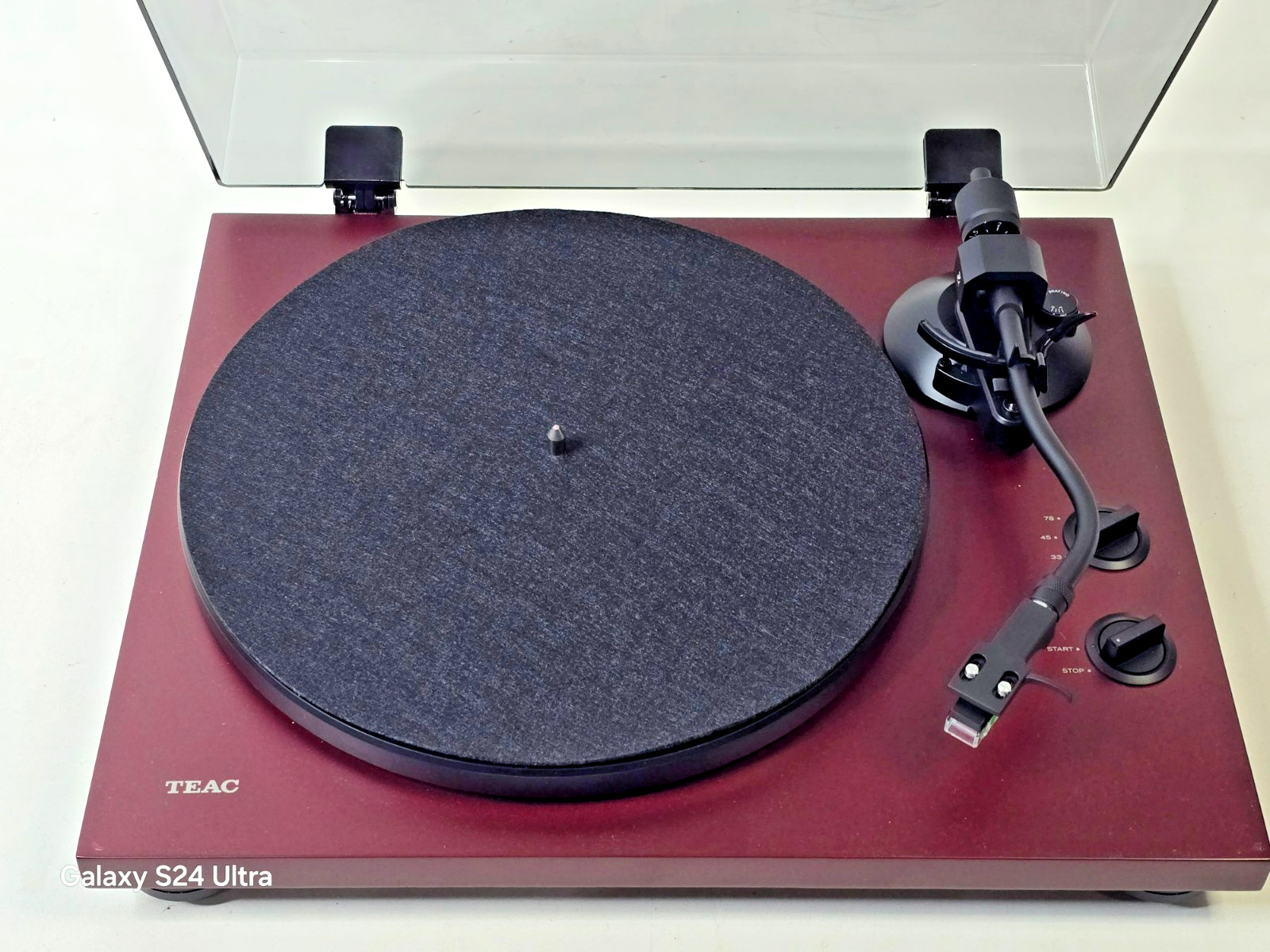 TEAC TN-400S Analog USB Turntable Record Player Cherry Red