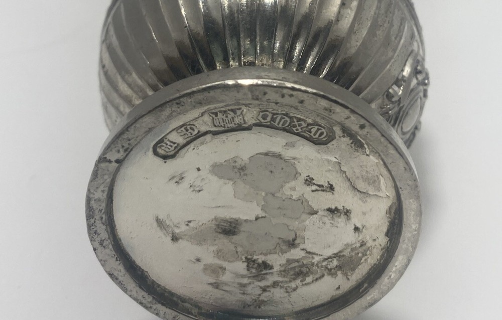 VTG Cornell & Co Silver Plated 5.5” Sugar Shaker