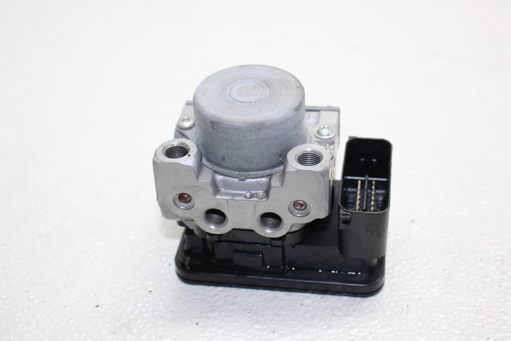 15-18 HONDA CBR300R ABS ABS PUMP UNIT MODULE