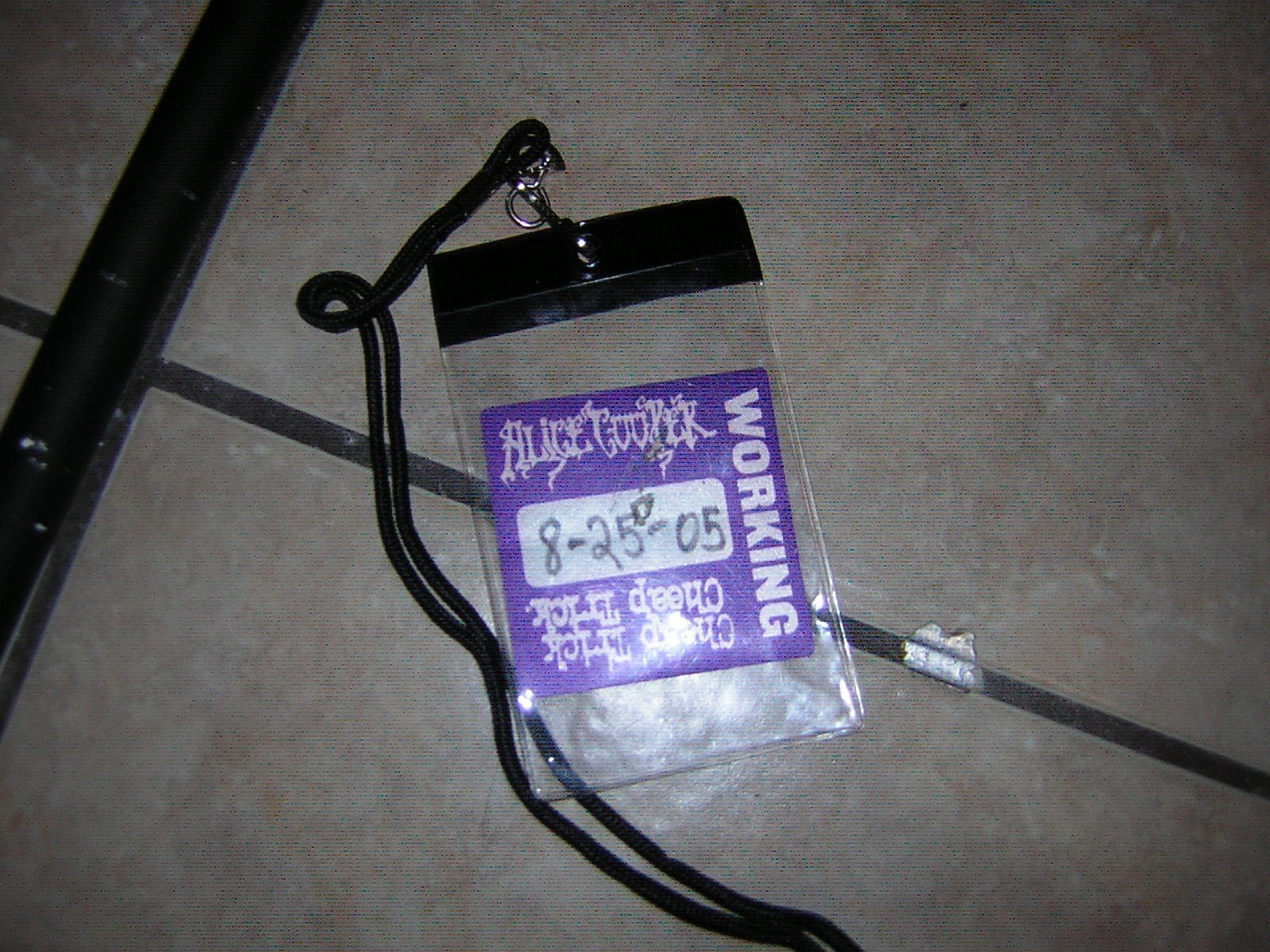 ALICE COOPER STAGE USED CANE W/ BACKSTAGE PASS 8-25-2005