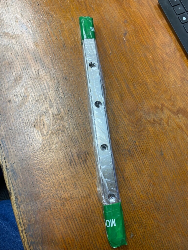 Hiwin Linear Guide Rail HGR-20-R0304-C/E=20