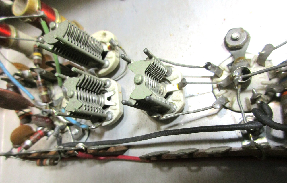 Vtg. HAM DIY Transmitter Power Amp, Frequency Multiplier, Modulator? To Finish!