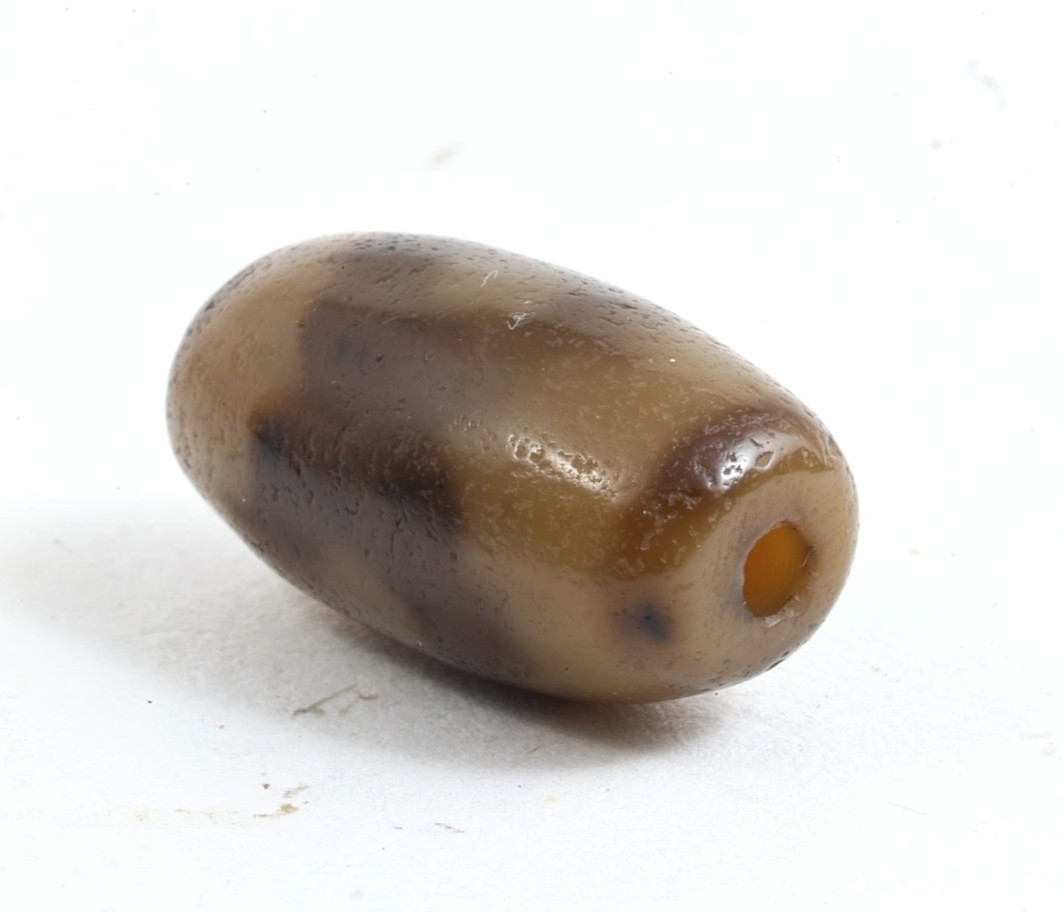 Tibetan 3 Eyes Dzi Bead Agate Amulet Antique Vintage hand made in Taiwan