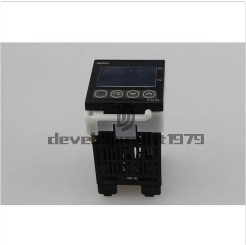 ONE NEW Omron E5CN-C2T 100-240VAC Temperature Controller