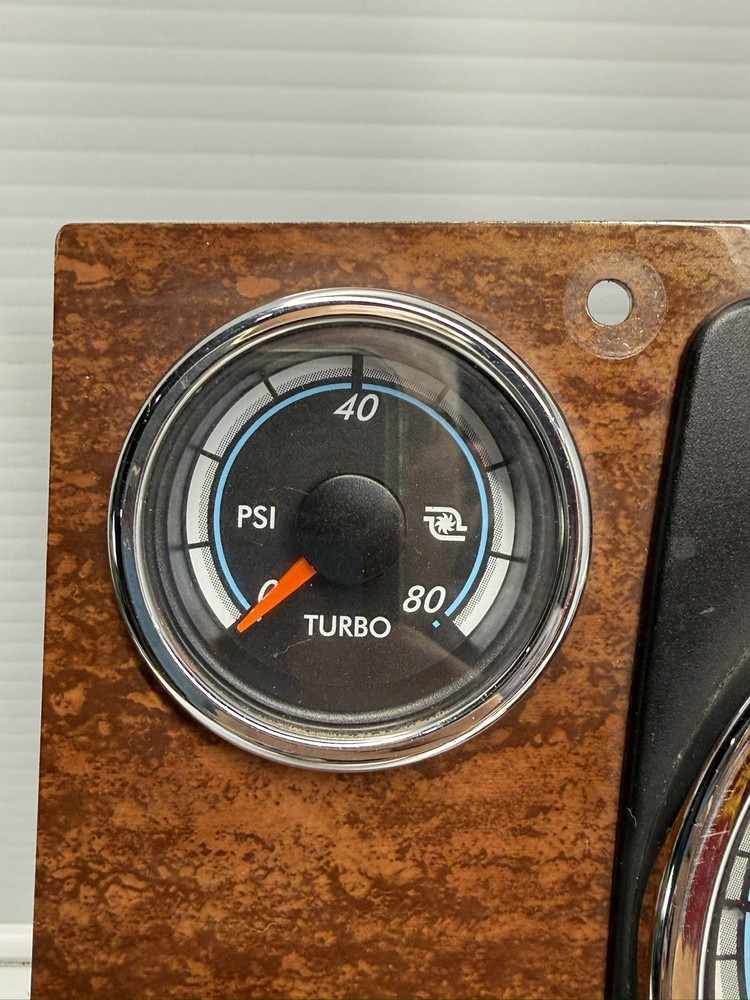 2014-2016 Freightliner CASCADIA Speedometer Instrument Cluster - Used