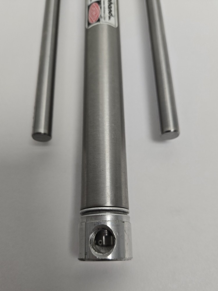 ROBOHAND DLT-10-A-B-7 BLOCK THRUSTER LINEAR SLIDE.