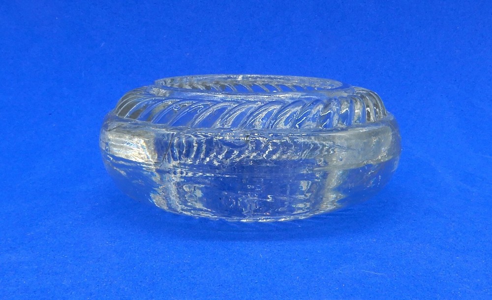 Clear Crystal Round Open Salt Dip Cellar Star Base