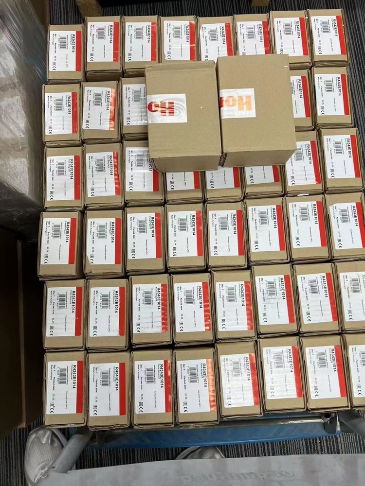 1PC Original Honeywell DC1020CR-70100B-E Temperature controller
