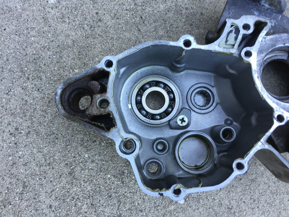 YAMAHA YZ125 OEM ORIGINAL LEFT ENGINE / MOTOR CASE CRANKCASE 🔴 1993 E