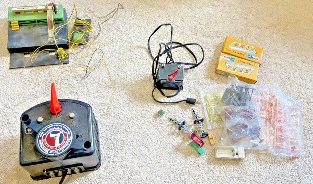 Lionel Type KW Transformer 190 Watt Trainmaster Controller + EXTRAS!!!