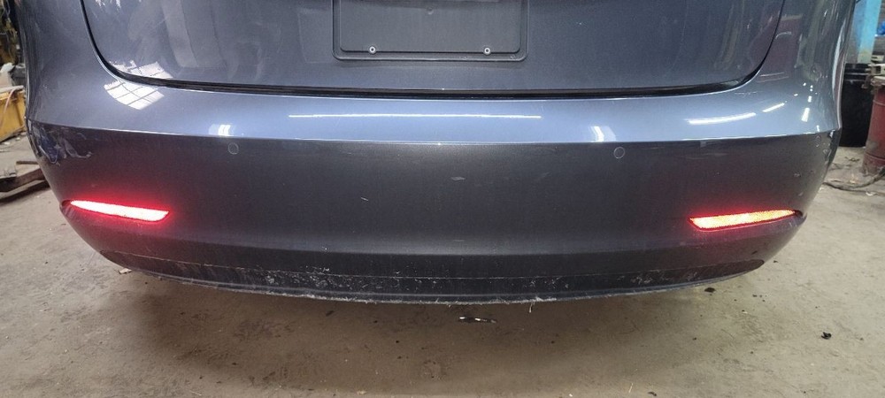 2019 Tesla 3 Left Driver B Pillar Camera With Controller