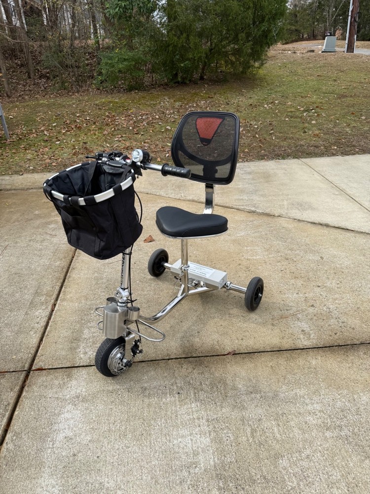 foldable mobility. travel scooter