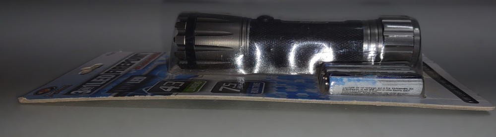 3 N 1 Firepoint UV LED W/ Laser Pointer & 3 AAA Batteries