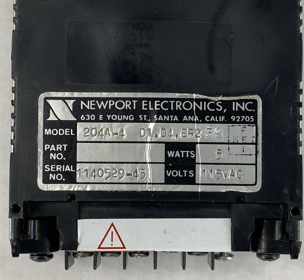Newport Electronics 204A-4 D1 D4 ER2 FS Voltmeter