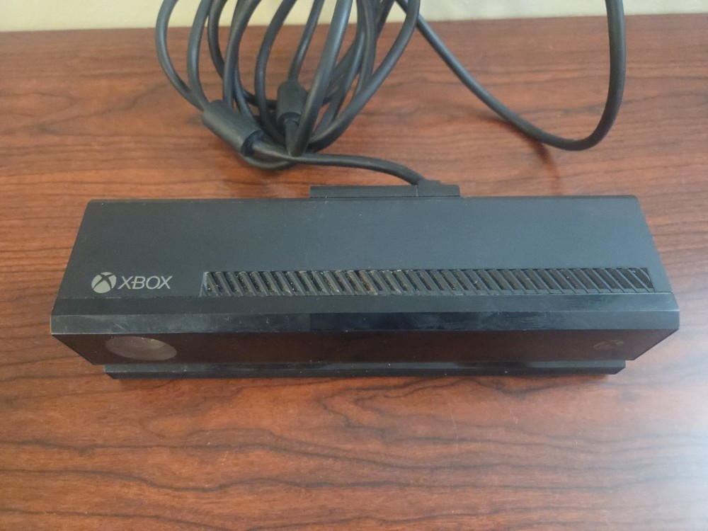 Microsoft Xbox One Kinect Camera Motion Sensor Bar Model 1520