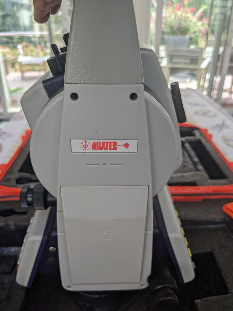  Agatec MTS 650 Automatic Laser Level w/Case