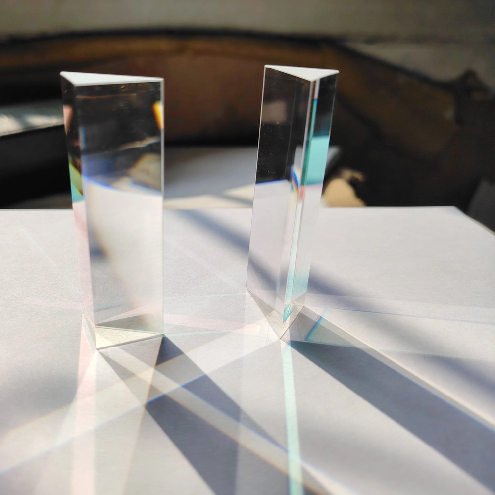 2PCS 18x18x65mm Triangular Prism Optical Studnt Physics Experiment Teaching Tool
