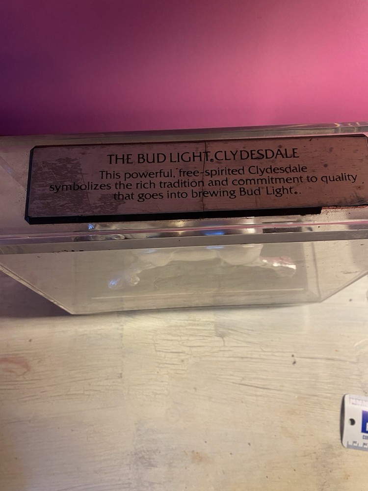 Bud Light Clydesdale Light Top Only