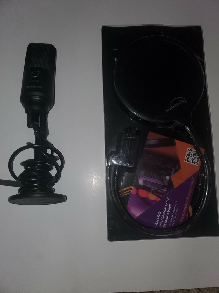 Podcast/Streaming Bundle