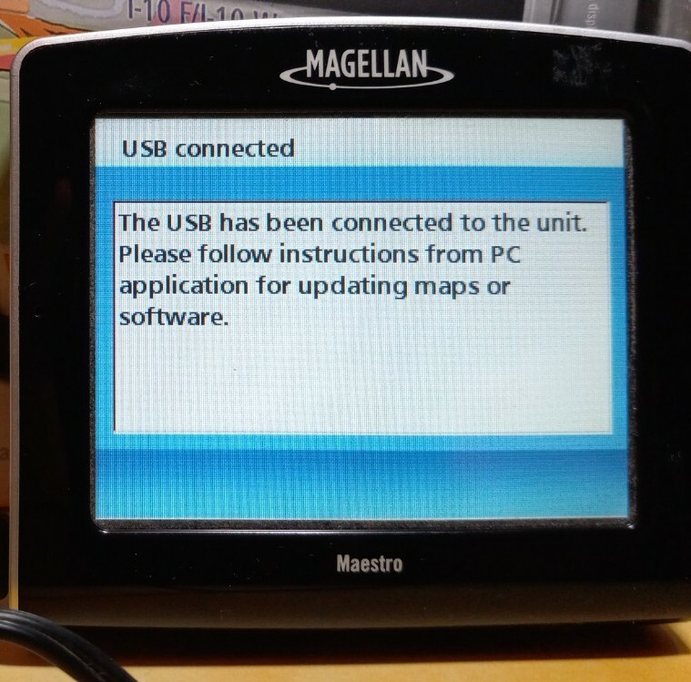 Magellan Maestro 3250 gps unit