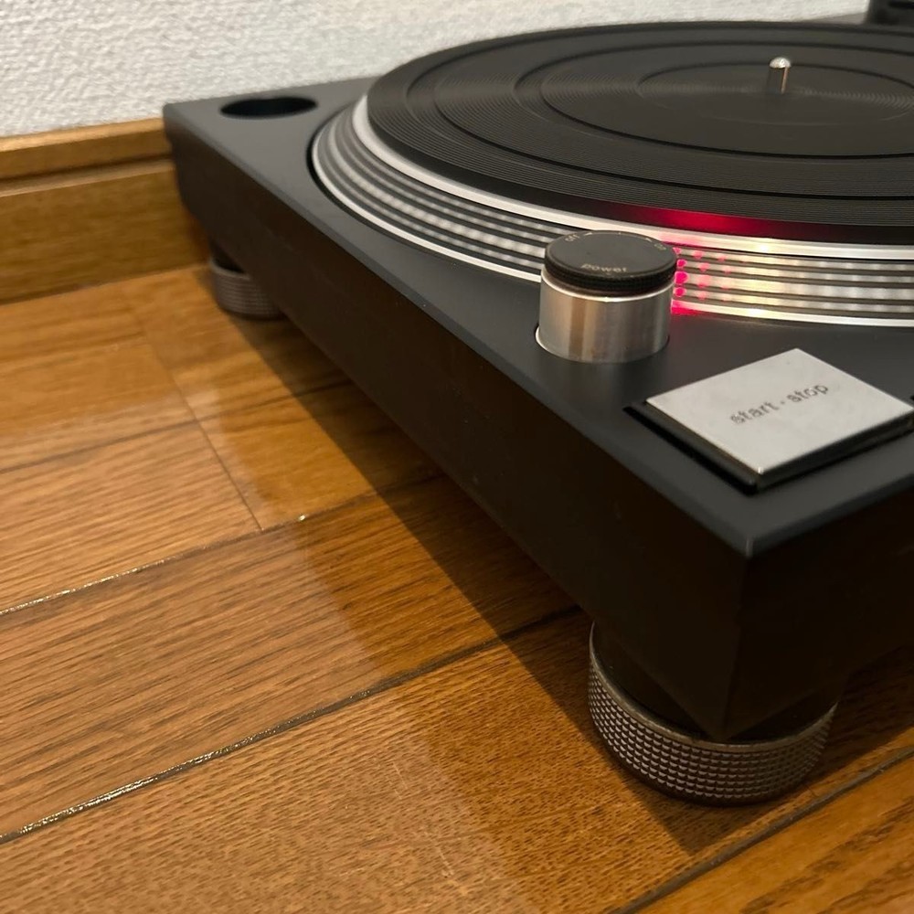 Technics SL-1200MK4 Direct Drive Turntable 78rpm Quartz Lock Hi-Fi FullyFunction