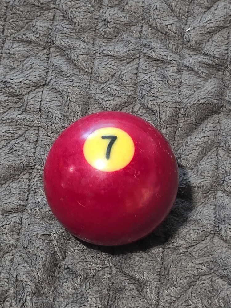 🎱Vintage Replacement Belgian (#7) Pool Ball~Billiards Solid Burgandy Ball 2"