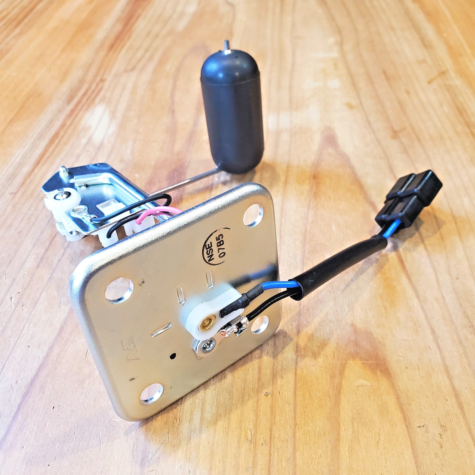 KAWASAKI Genuine Fuel Gauge for 2005-2013 Brute Force 650 750 52005-0011 NEW