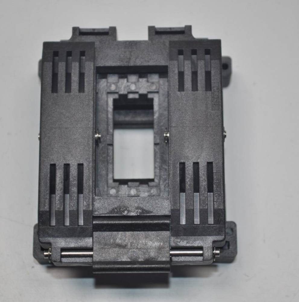 Unmarked Burn-In IC Test Socket 223 Pin Position