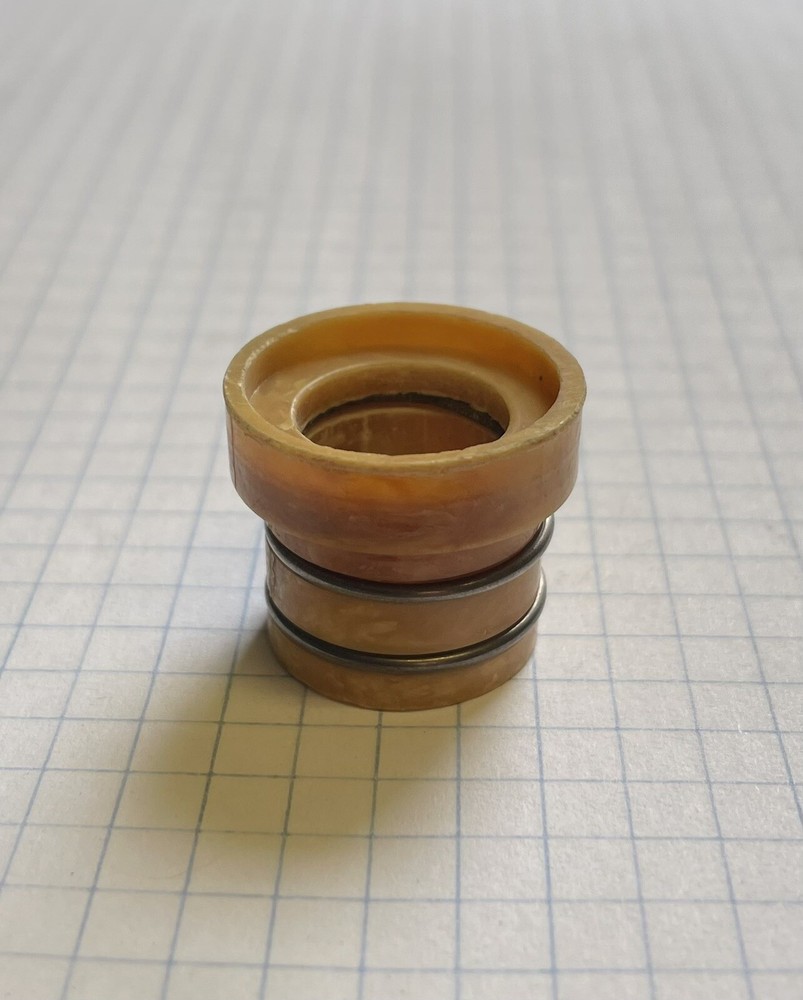 Miller - 058376 - Nozzle Insulator