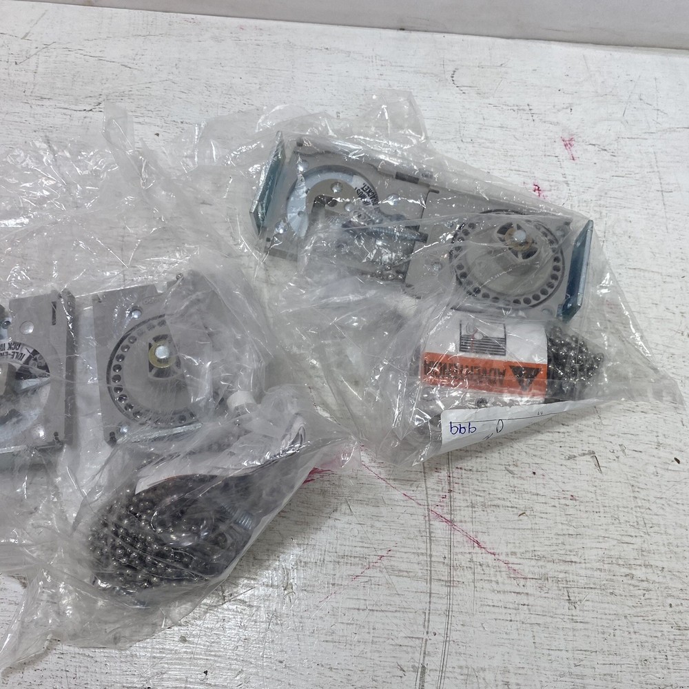 MECHO BRACKET KIT LABEL MECHO5 WITH CHAIN (Gray)