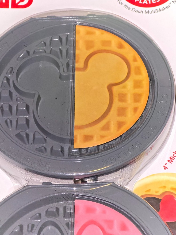 Disney Dash Mickey Mouse Removable Waffle Plates for Mini Maker Set New