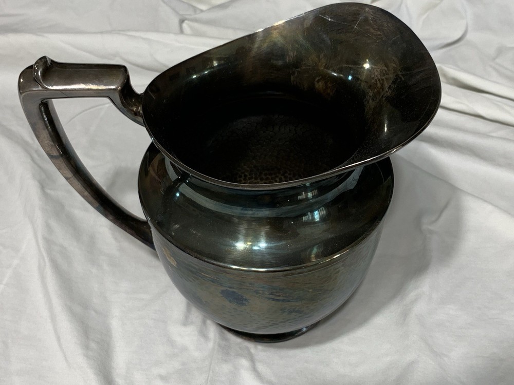 Meriden S.P. Co. International Silverplate Pitcher Jug Model 965