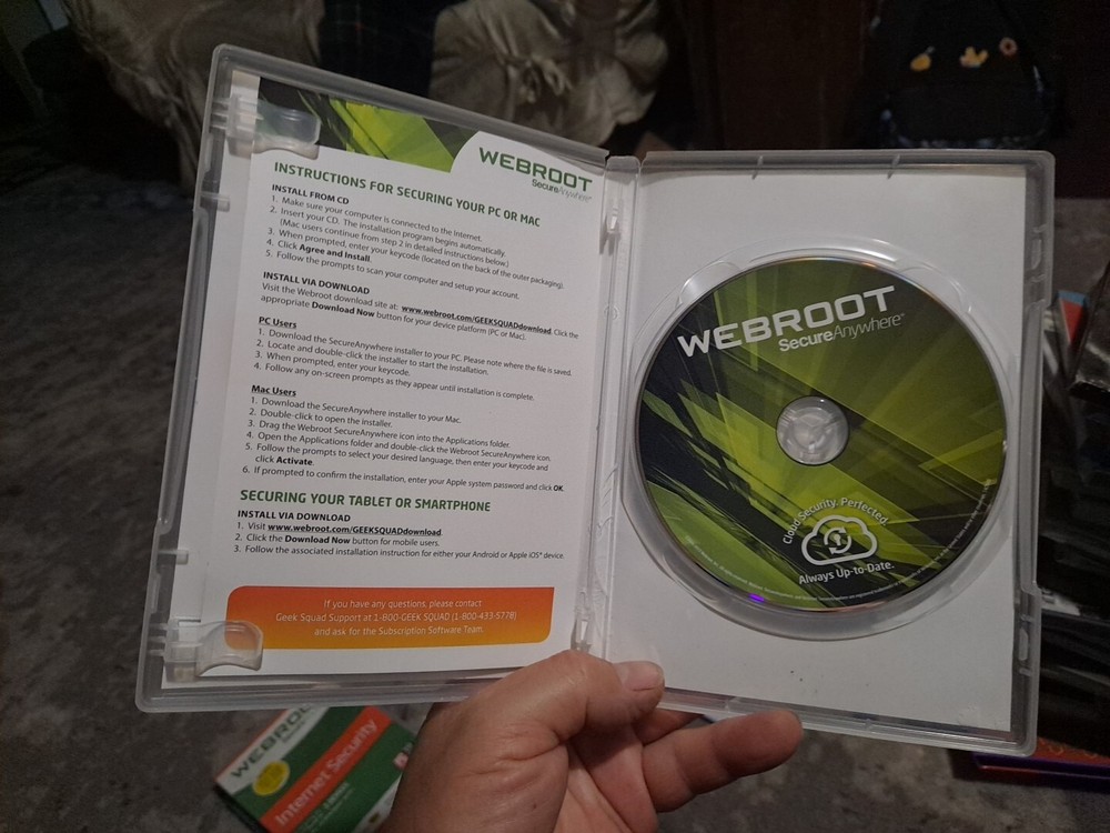 Webroot SecureAnywhere Internet Security - Full Version for Windows & Mac...