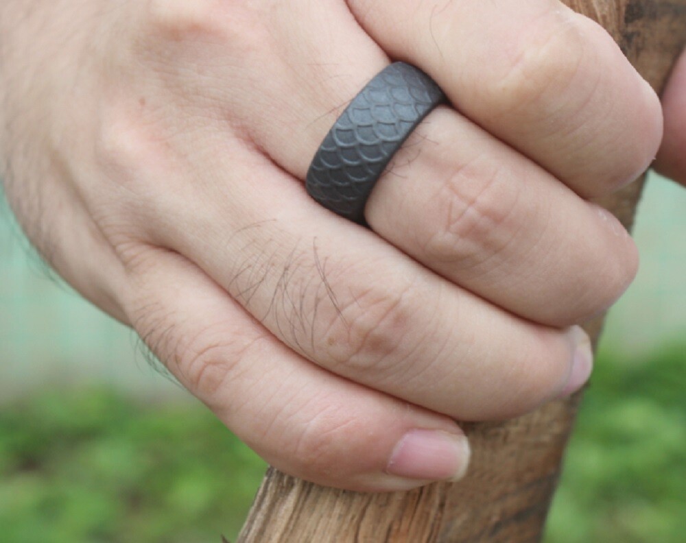 7 Pack Silicone Wedding Rings, Unisex Rubber Bands for Active Lifestyles & Sport