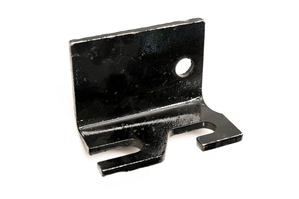 Mack 68QM423 Frame Bracket NOS