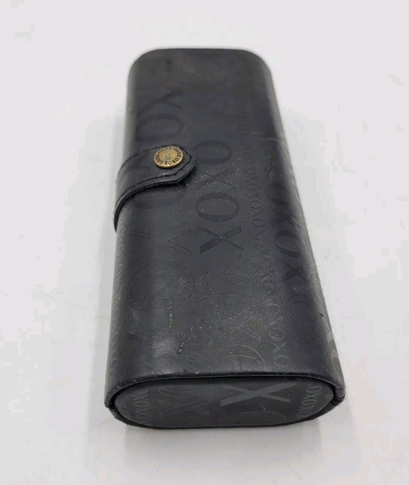 XOXO Sunglass Button Snap Stoage Holder Case Protector Black