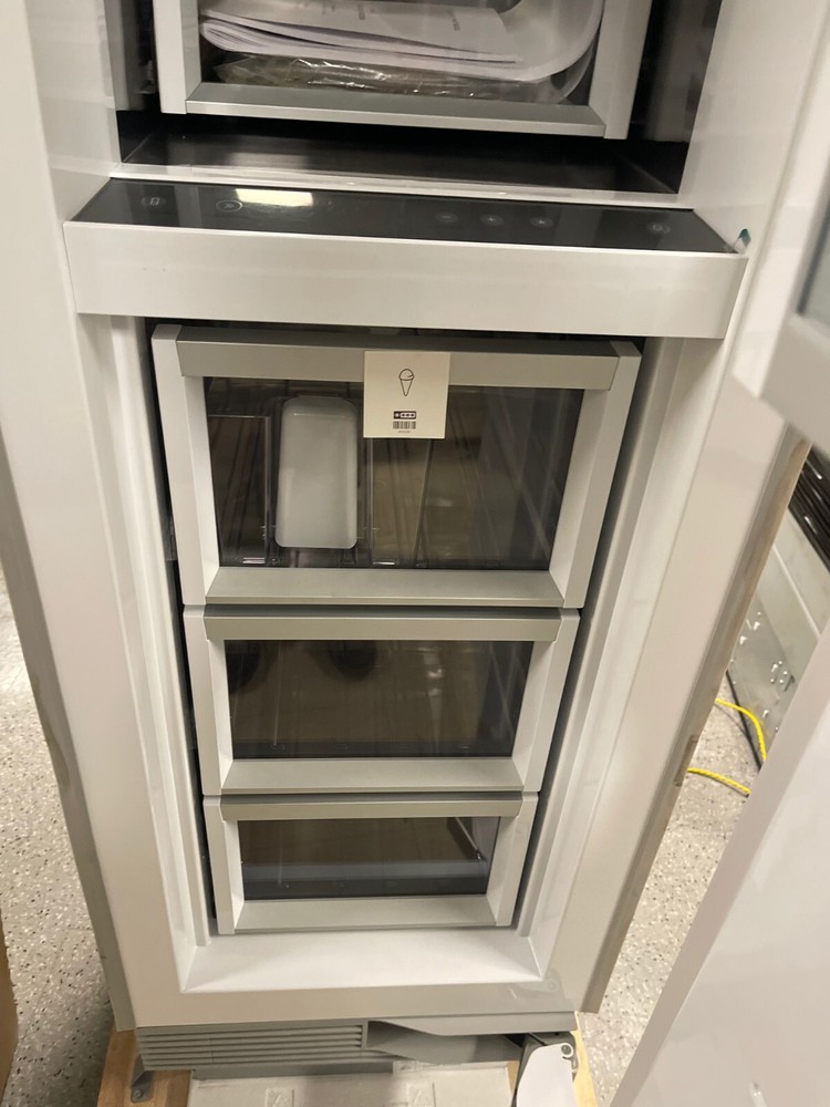 Fisher & Paykel 18" Panel Ready Freezer Column - RS1884FRJK1
