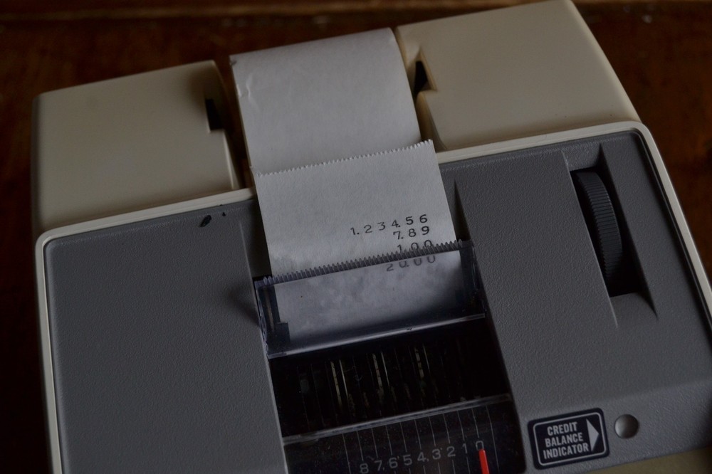 Vintage Tokyo Hallmark Model AM-893 Adding Machine Calculator