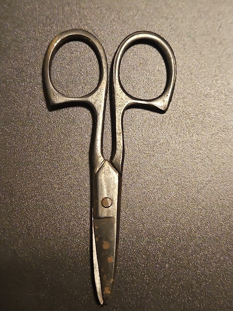 Vintage Mini Scissors