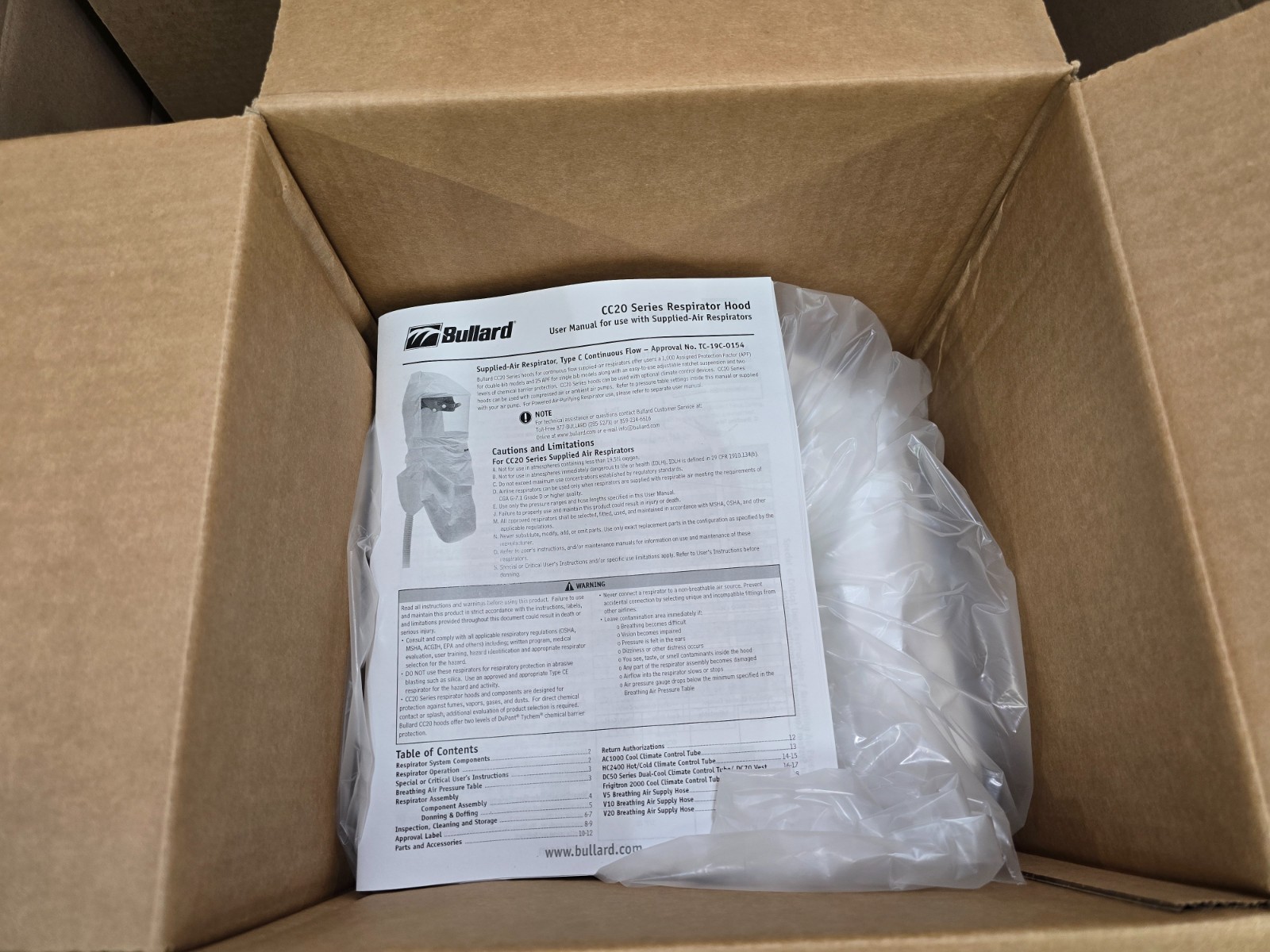 1 Case BRAND NEW SEALED BULLARD CC20 Hoods TYCHEM QC Double Bib