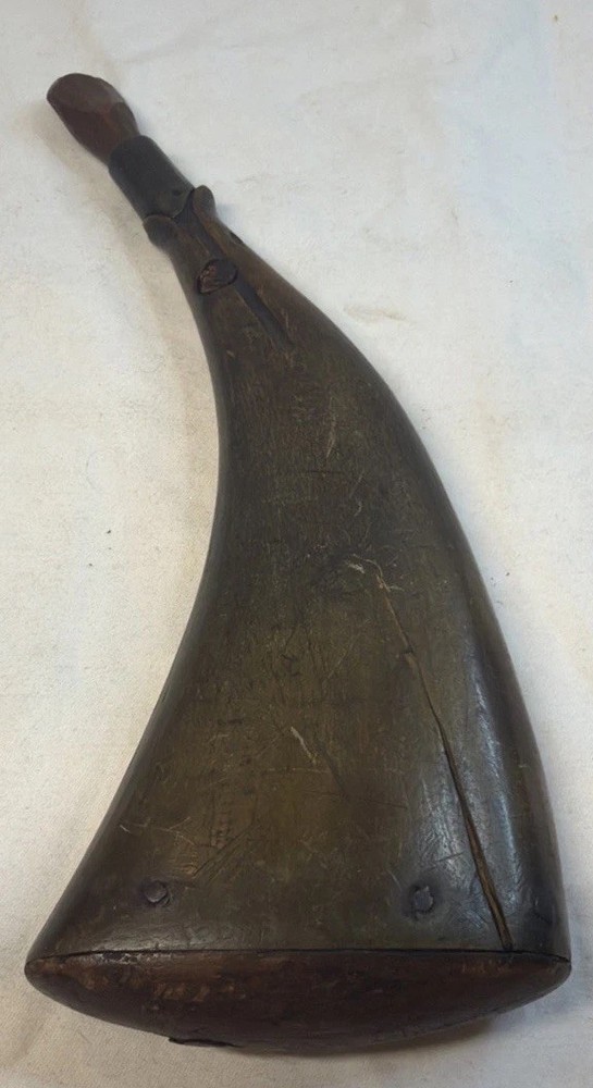 Antique Rifle Powder Horn Flask