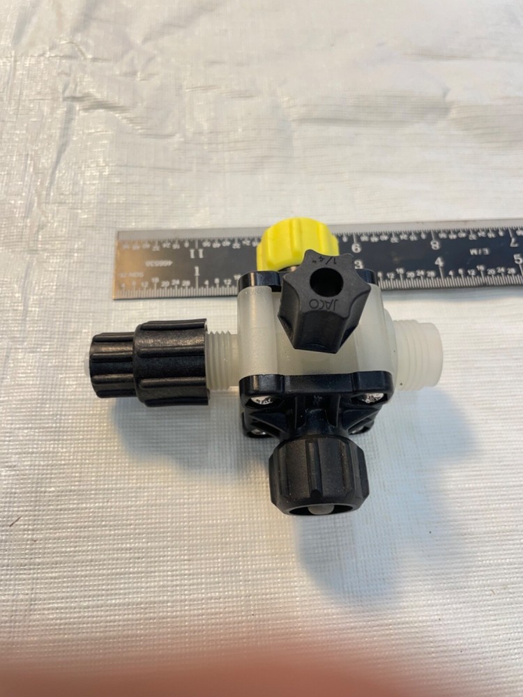 LMI Pump Parts - 1/4" Four Function Valve