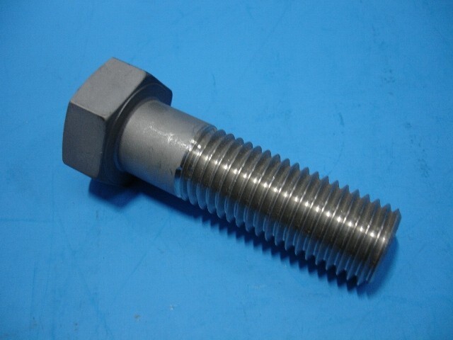 40025331 BOLT