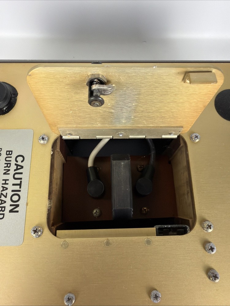 WECK FRX-2000 Wecklite 300 Xenon Medical Light Source – Untested