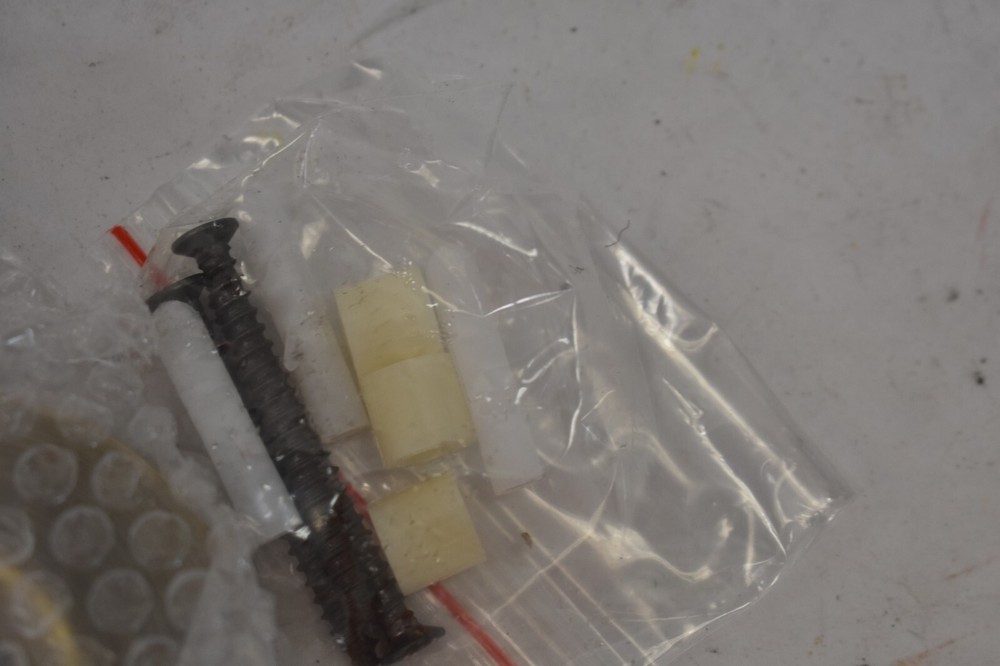 Solid Brass Surface Mount w Bronze Finish VAC-SM1-BBZ 1V Replacement Unit