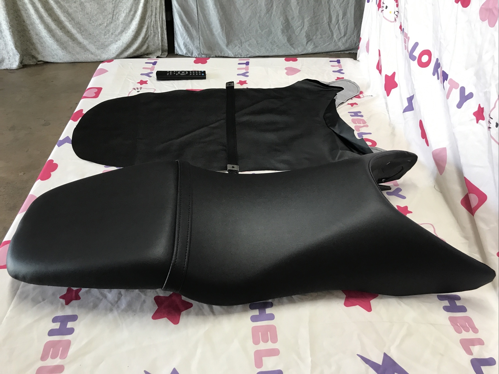 HONDA CBR600 CBR600F4 SEAT COVER CBR 600F4 1999 - 2007 + STRAP (H*-26)