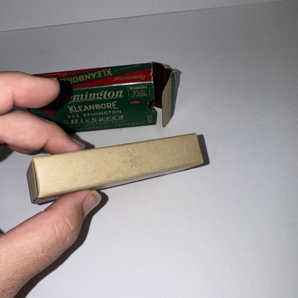Empty Ammo box Remington Kleanbore 222 Remington