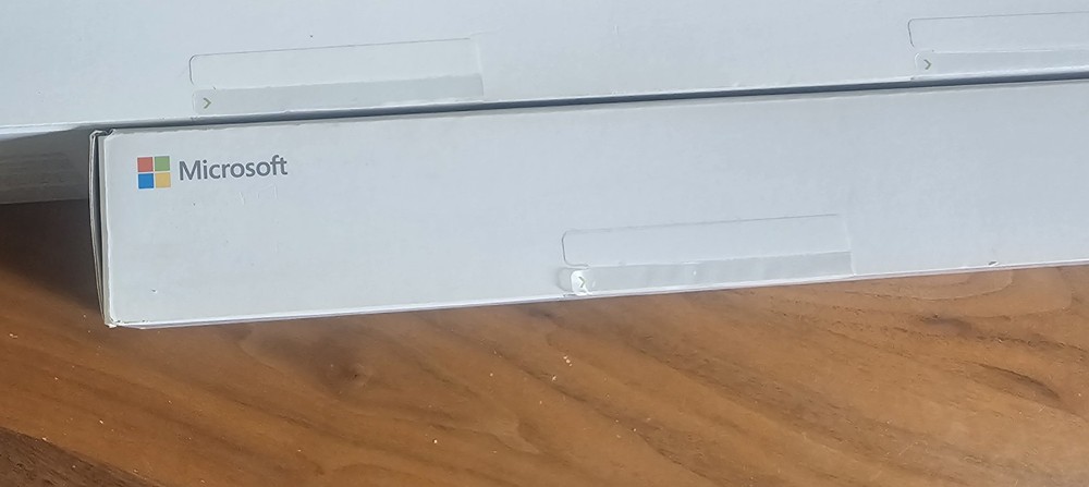 NEW IN BOX Microsoft - Bluetooth Keyboard and Mouse Bundle